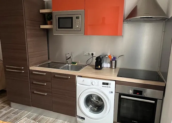 Cozy Old Apartamento Antibes